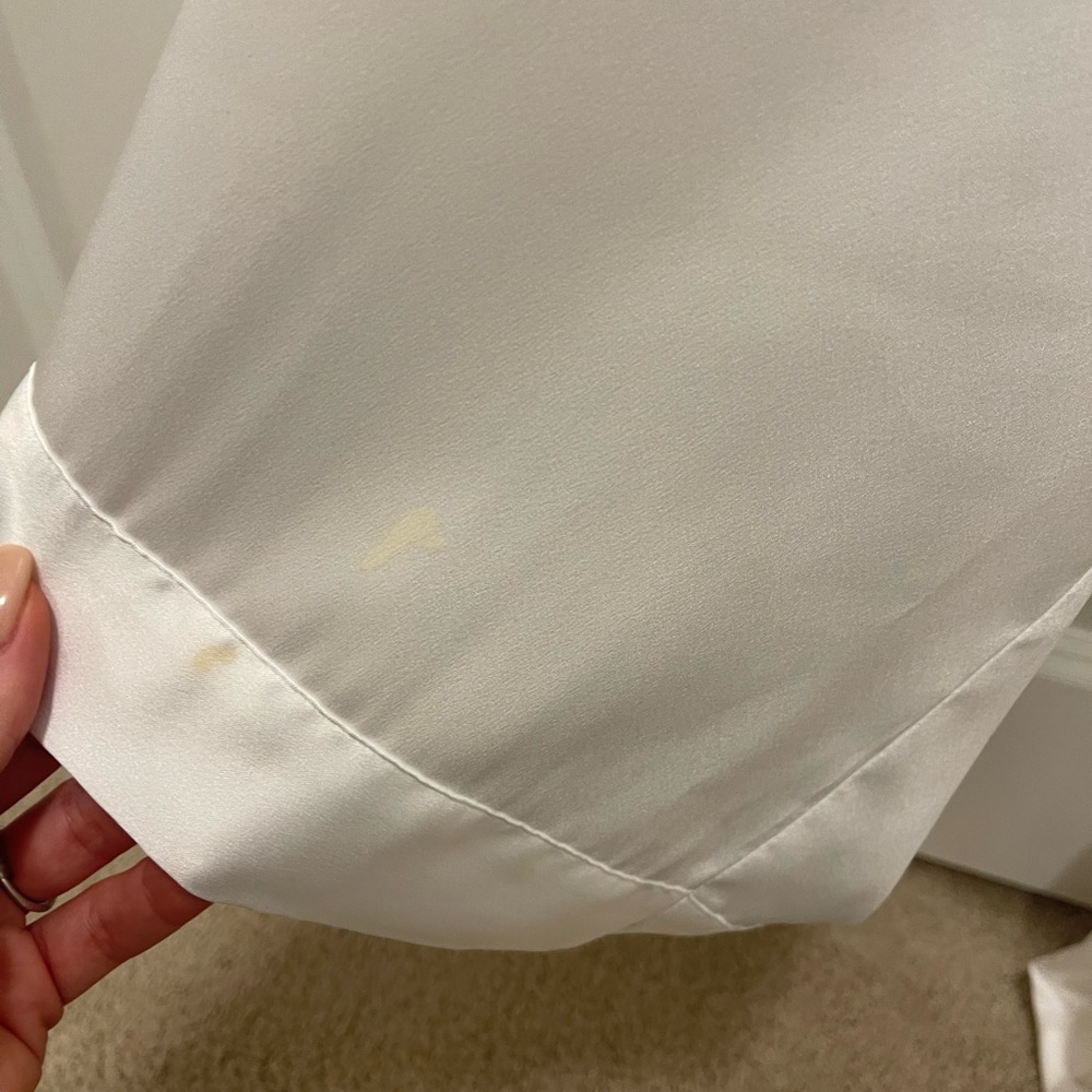Victoria’s Secret Bridal Robe - Picture 11 of 12